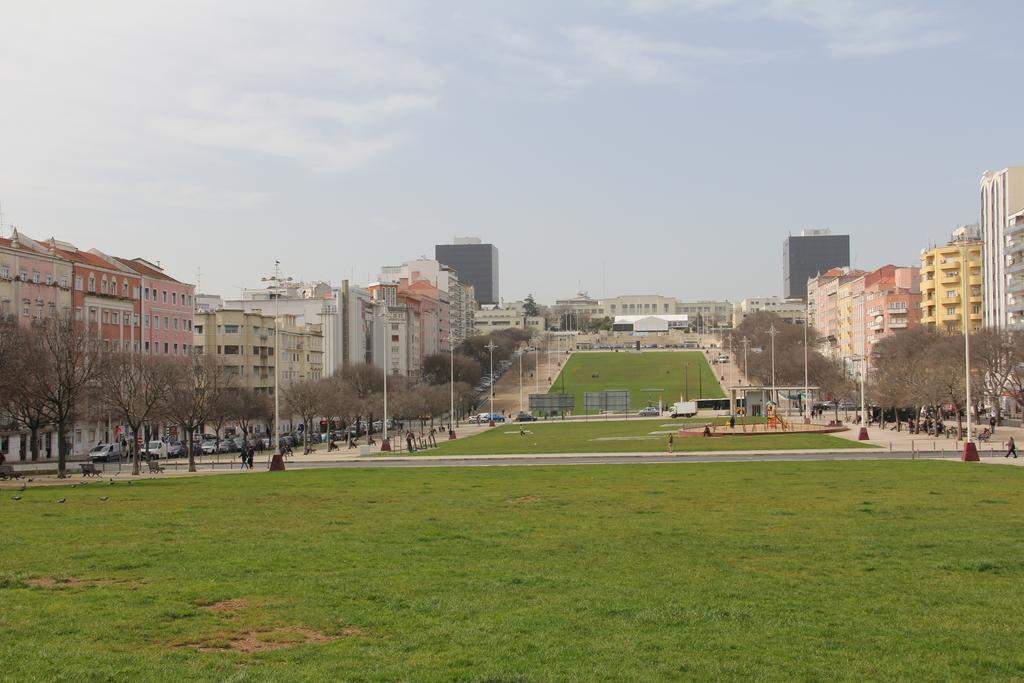 Apartamento Junto à Fonte Luminosa Lisboa